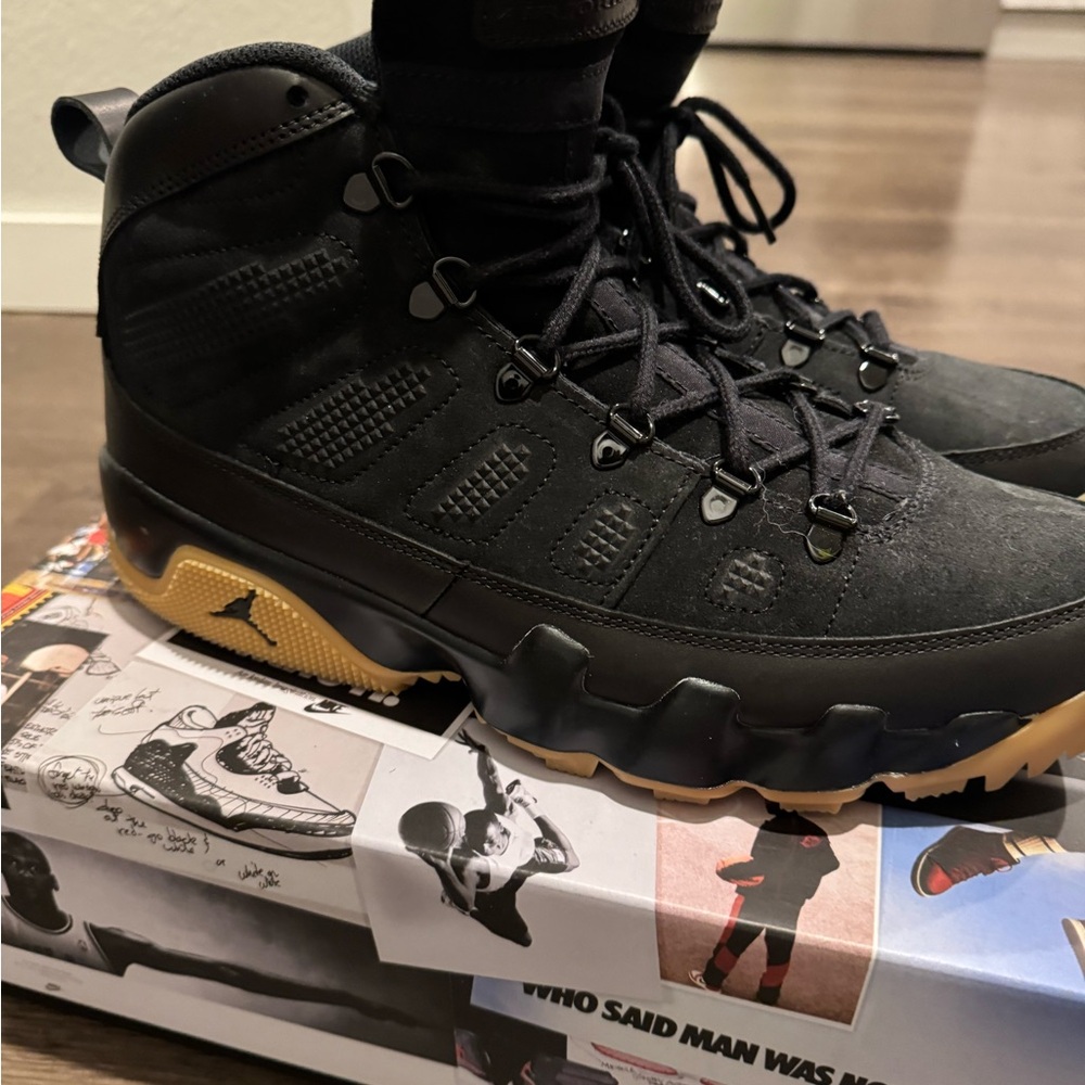 Air Jordan 9 Retro Boot NRG Black Gum Size 12 - Great Condition